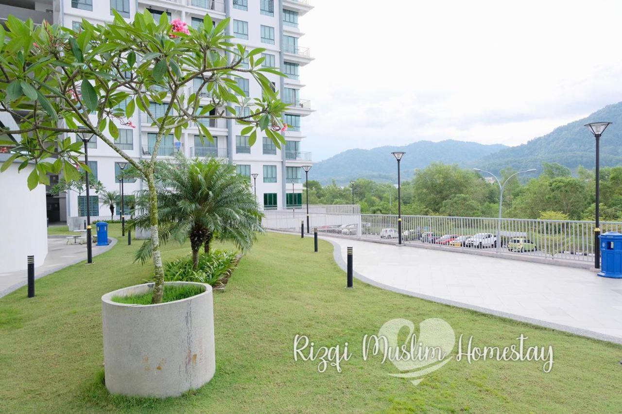 Rizqi Muslim Homestay Meru Casa Kayangan Ipoh Exterior photo